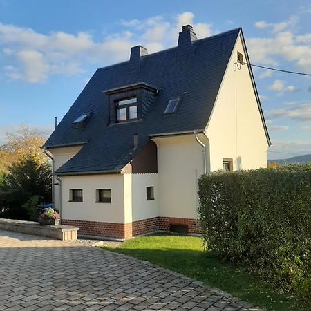 Haus Mit Ausblick 3 Schlafzimmer Wilkau-Hasslau Εξωτερικό φωτογραφία