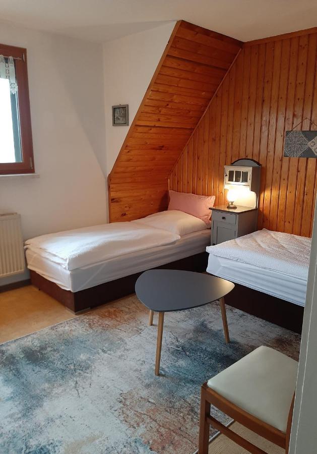 Haus Mit Ausblick 3 Schlafzimmer Wilkau-Hasslau Εξωτερικό φωτογραφία
